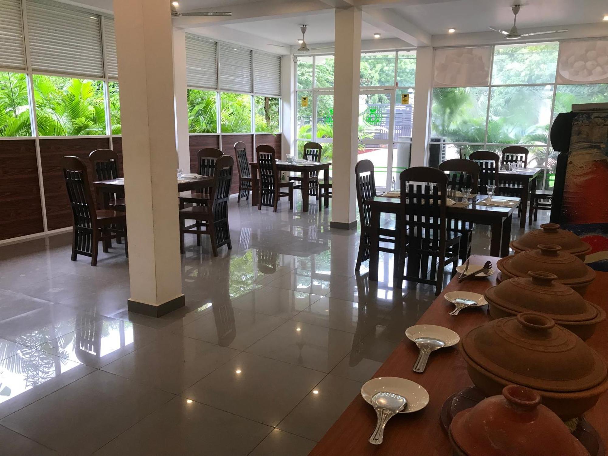 Green Star Villa Jaffna Exterior foto